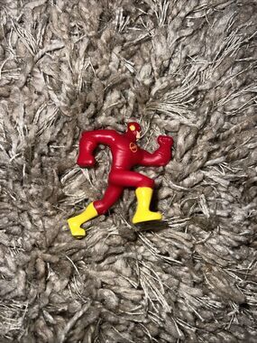 DC Comics McDonald's 2011 Mini The Flash Figure Loose